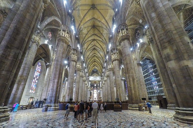 Milan Super Saver: Skip-the-Line Duomo and Rooftop Guided Tour - Optional upgrade: 2 days on the Milan Open Tour bus