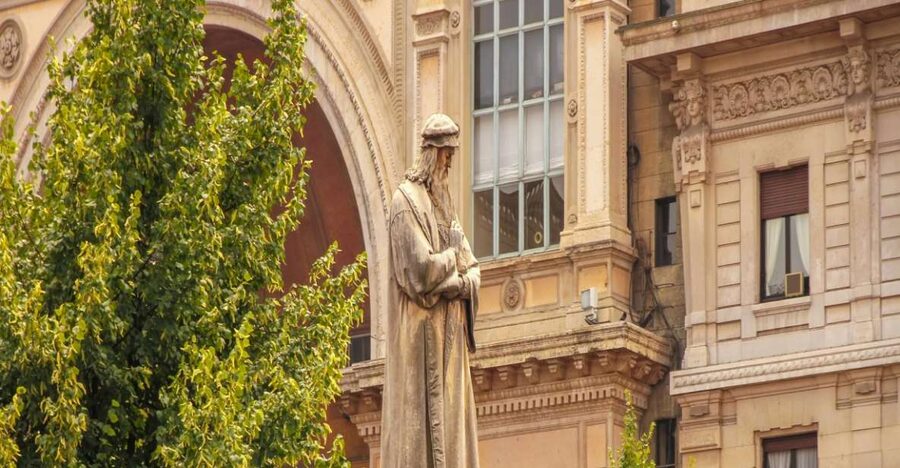 Milan: The Story of Leonardo da Vinci Private Guided Tour - Starting at the Statua di Giulio Ricordi near La Scala