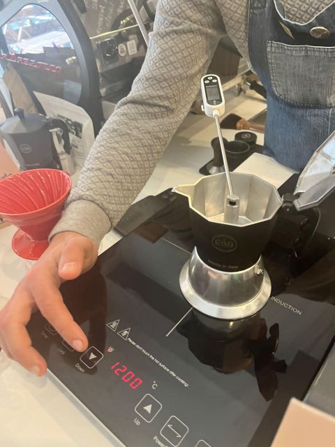 Milano: Degustazione caffè di qualità dalla moka al filtro - Dessert, vegan options, and why the breaks actually make you a better taster