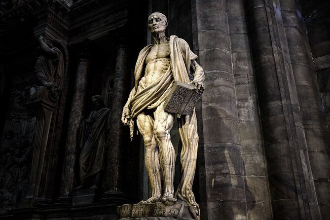 Milano Walking Tour with Audio and Written Guide by a Local - Duomo di Milano: priceless to see, but plan your ticket