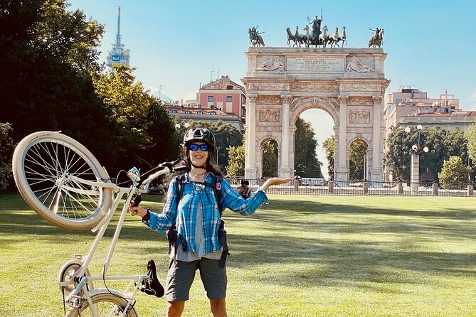 Miles and smiles /// Milan's ride - Cadorna, Sant’Ambrogio, and Darsena for the More Local Milan Feeling