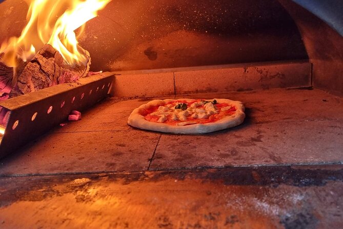 Neapolitan DOC Pizza Class And Cooking in a Wood Oven at a Local's house - Neapolitan DOC pizza class in Como: why this is more than a meal