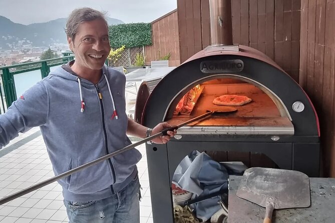 Neapolitan DOC Pizza Class And Cooking in a Wood Oven at a Local's house - Mozzarella detail that really changes the pizza