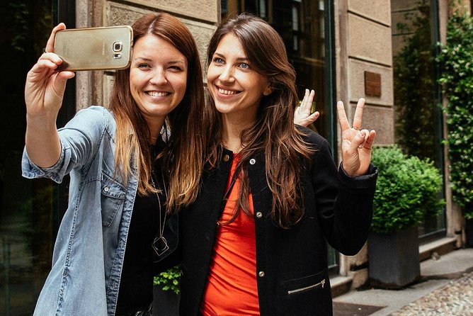 Off the Beaten Track in Milan: Private City Tour - Getting Started at Corso di Porta Ticinese