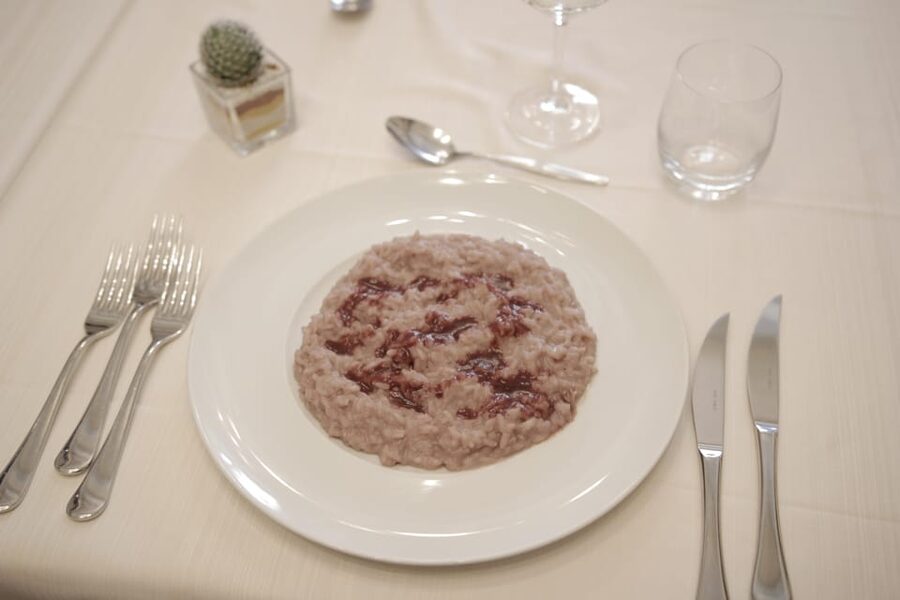 Piedmontese dinner in Milan all included - Who should book this Piedmontese dinner in Milan
