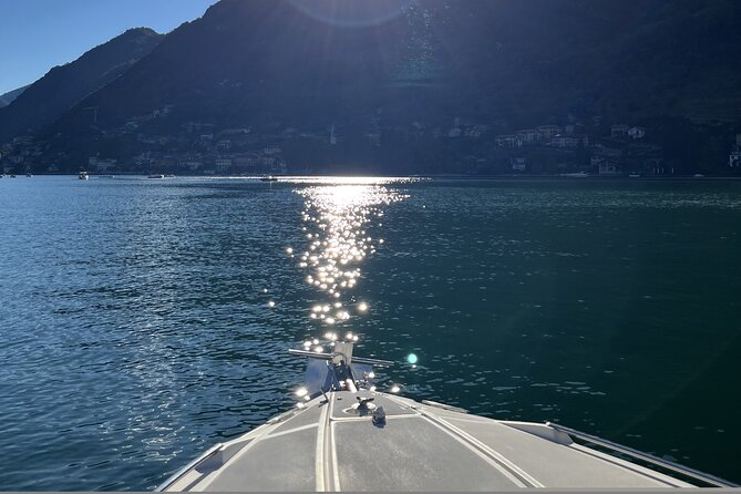 Private 1 hour Boat Tour Como Lake Como - Cernobbio, Laglio, Torno, and Blevio, the shoreline tour in motion