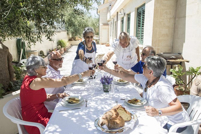 Private Cooking Class at a Cesarina's Home in Cantù - How the Class Actually Runs in a Home Kitchen