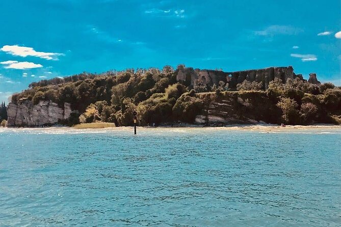 Private Full-Day Tour by Boat in Lake Garda - Lazise and Bardolino: Short Walks, Colorful Sunsets, and Easy People-Watching