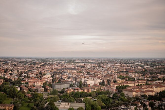 Private Italian lessons in Bergamo - Cittadella di Bergamo, speaking while you walk