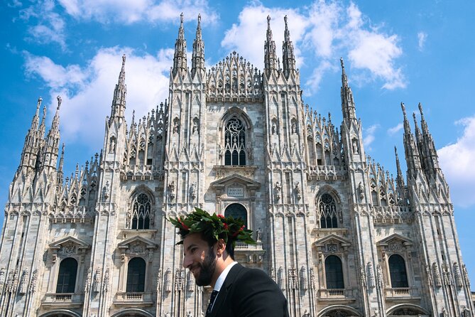 Private Milan Street Photography Walking Tour with an Artist - Starting at Leica Store & Galerie Milano near Duomo
