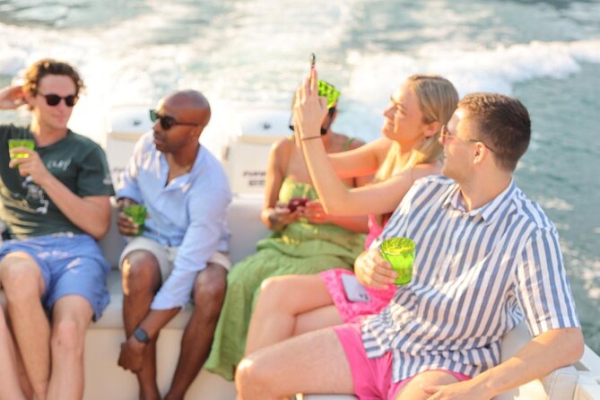 Private Open Bar Tour with Luxury Boat on Lake Como 2H 4H - Argegno south to Laglio, Carate Urio, and Moltrasio, with villa views that people remember