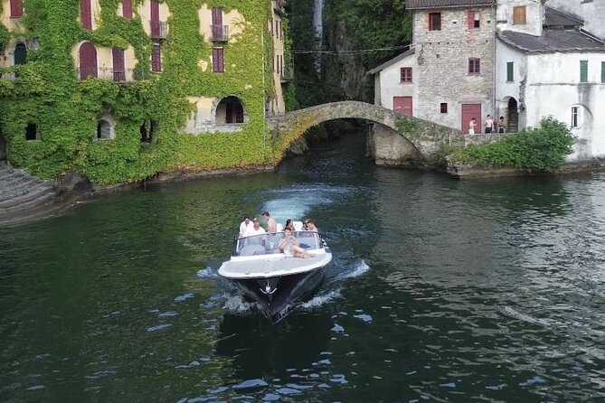 Private Open Bar Tour with Luxury Boat on Lake Como 2H 4H - Lenno, Tremezzina, Villa Carlotta, and Bellagio without the long day logistics