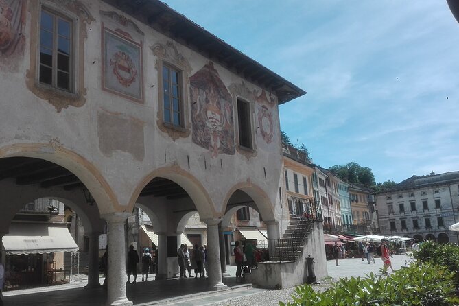 Private Tour of Orta San Giulio on Lake Orta with Micaela - Meeting Micaela Lucini: the kind of guide that makes a small tour feel big