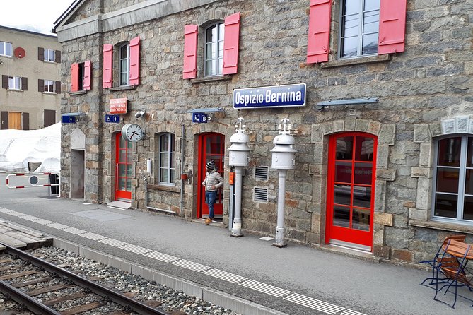 Private tour to Bernina train & Lake Como. Hotel pick-up - Tirano in the evening, then the return to Milan