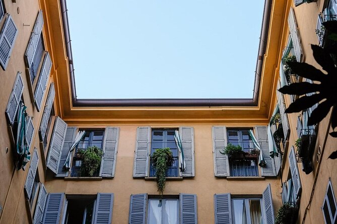 Shopping in Milan with a Fashion Stylist - Key highlights worth planning around
