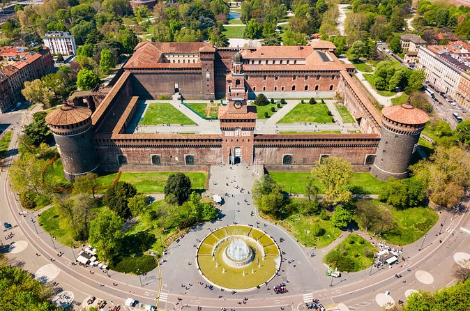 Skip-the-line Duomo Cathedral Private Tour & Rooftop Access - Inside the Duomo and museum stops, what you should expect