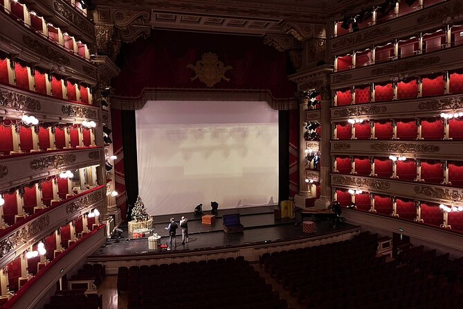 Skip the line La Scala Theatre Guided Tour Experience - Stop 1: Teatro alla Scala, boxes first, meaning second