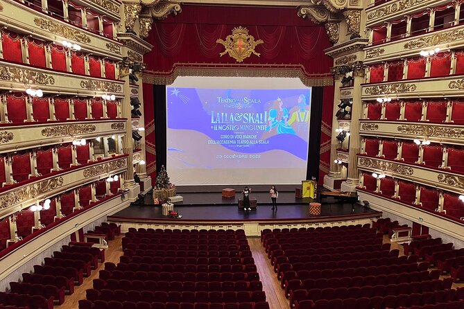 Skip the line La Scala Theatre Guided Tour Experience - Museum pieces and theatre details you can actually appreciate