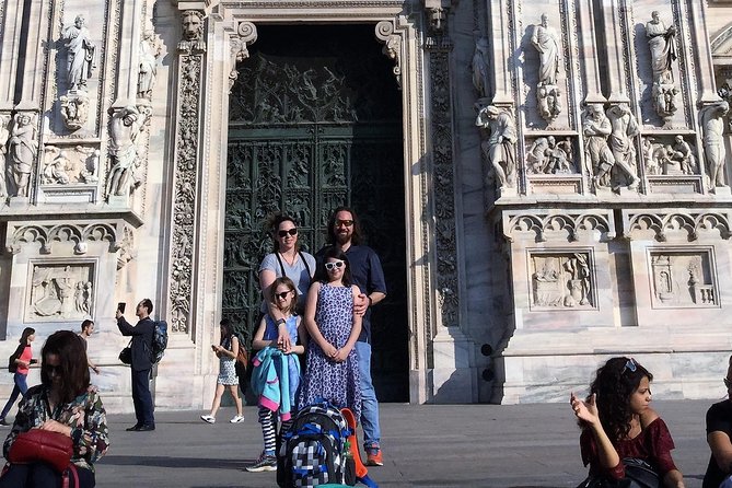 Skip the Line: Milan Duomo and Rooftop Tour for Kids and Families - First impressions: where this Duomo tour starts