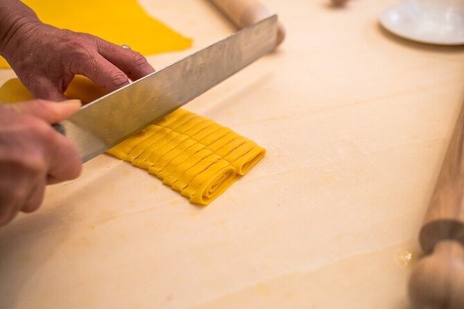 Small group Pasta and Tiramisu class in Como - Making fresh pasta in a Cesarine kitchen: what you can expect