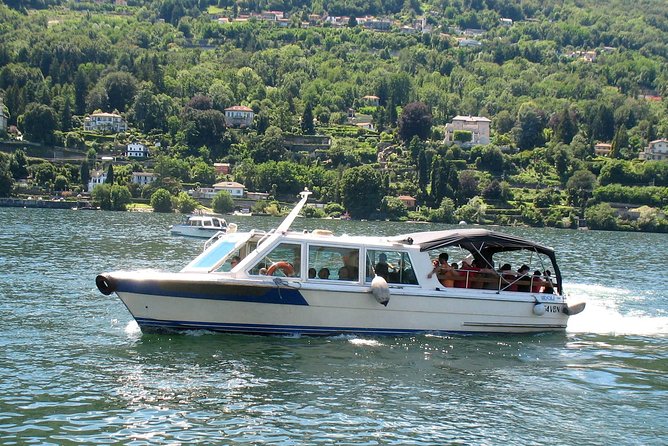 Stresa: 1-Day 3 Borromean Islands Hop-On Hop-Off Boat Tour - Isola dei Pescatori, a Real Fishing Village on the Water