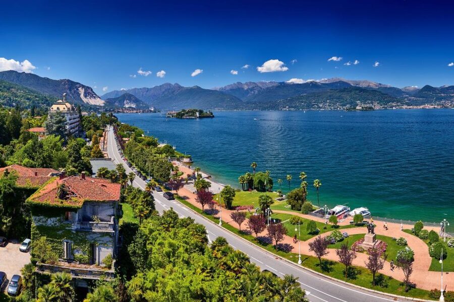 Stresa: Lake Maggiore and Borromean Islands Sunset Cruise - The boat ride setup: windows, terrace space, and who it suits best