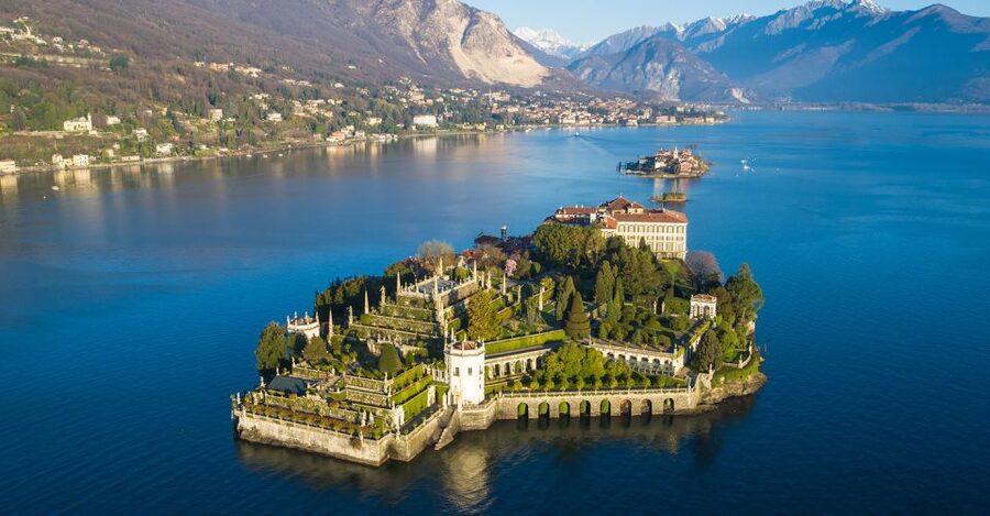 Stresa: Lake Maggiore and Borromean Islands Sunset Cruise - Isola Bella at the end: palaces, gardens, and possible peacocks