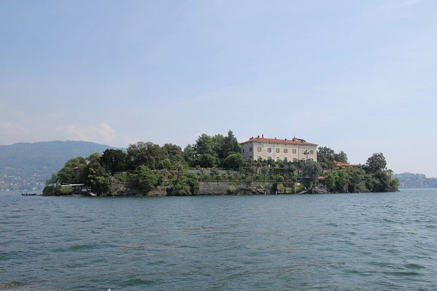Stresa: Madre & Bella Borromean Islands Boat Trip - Price breakdown, landing fees, and how to judge the real cost