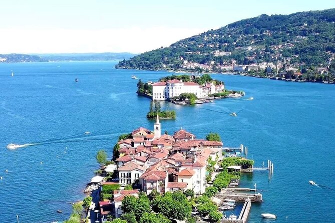 Stresa: Private Cruise to Verbania or Santa Caterina del Sasso - Pallanza and the Verbania side: where lake and gardens meet