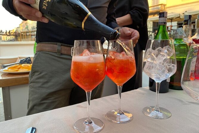 Sunset Navigli Boat Tour in Milan with Optional Aperitivo - Price and time: what $22.88 buys you on the water