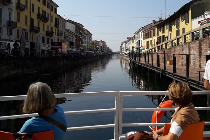 Sunset Navigli Boat Tour in Milan with Optional Aperitivo - Getting on at Alzaia Naviglio Grande, 4, and why timing matters
