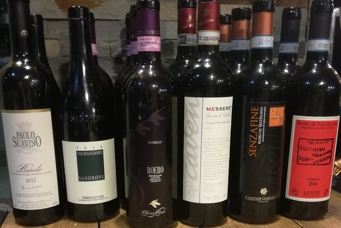 Taste of Lake Como: 4 Wines Paired with Local Cheese Charcuterie - The Mix Board and Pairing Strategy: Cheese, Prosciutto, and Buffalo Mozzarella