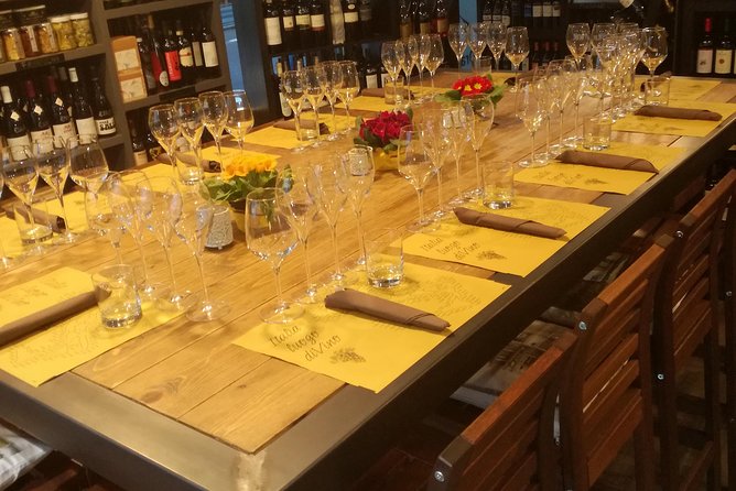 Taste of Lake Como: 4 Wines Paired with Local Cheese Charcuterie - Who Should Book This Tasting (And Who Might Not Love It)