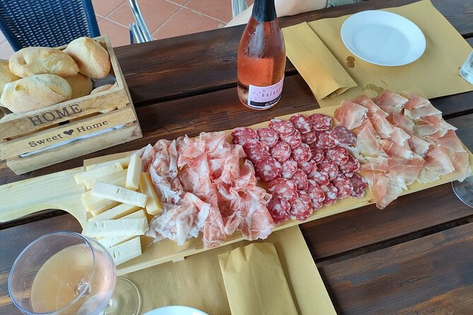Tasting of 4 Valtenesi wines with local food in Salò - Inside the production cellar, what to watch for during the visit