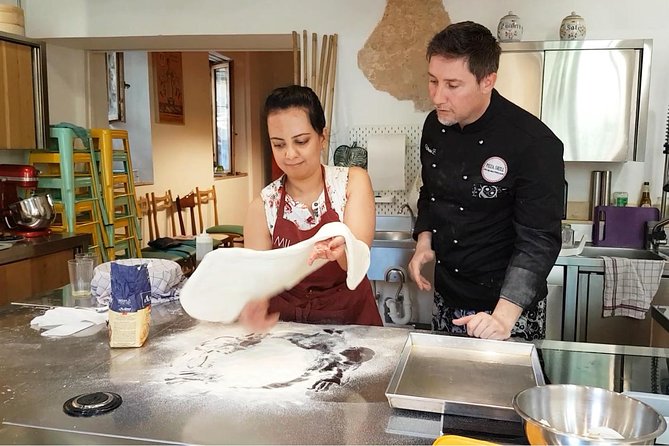 The Art of Making Pizza-Cooking Class in Unique Location with Italian Pizzachef - Choosing flavors, build-your-own style without chaos
