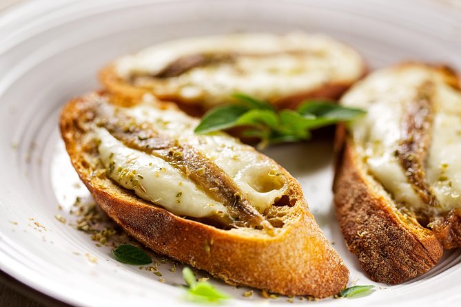 The art of the Italian Aperitivo with a local: Learn & Enjoy in Milan - Lombardy food basics you can actually use later