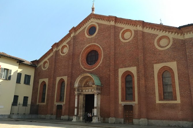 The Last Supper & Church of San Maurizio tour in Milan-group tour - The Guide: Why It Can Feel Like Art Appreciation, Not Just Door-Passing