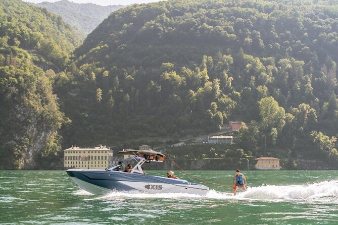 Tour aboard the iconic Bertram 31 Sedan on Lake Como - Key highlights you will actually care about