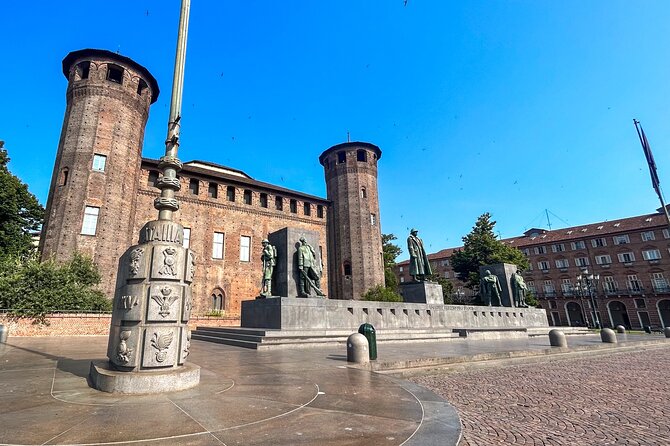 Turin and Genoa from Milan Full Day Tour - The guide factor: Laura and the difference it makes