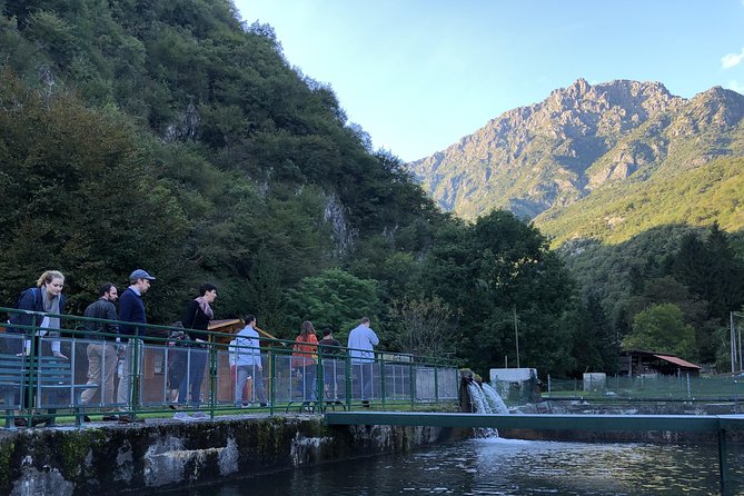 Val Senagra - The Enchanted Valley - The pacing: relaxed time to talk, not just march