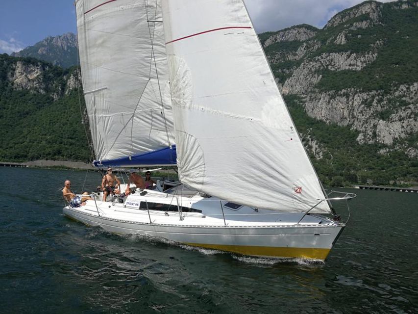 Valmadrera: Lake Como Sailing Trip with Prosecco and Snacks - Timing that flows: 2.5 hours sailing, a break, then a final hour