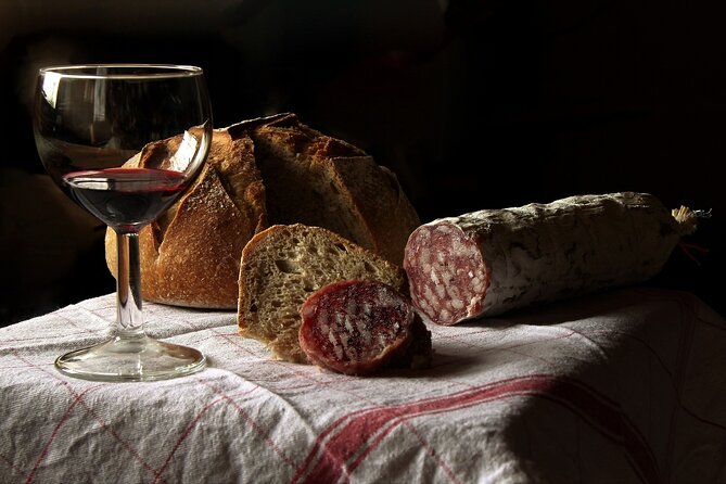 Varenna: guided Walking Tour with Wine & Food tasting - Why Varenna Works So Well for a Short Guided Day