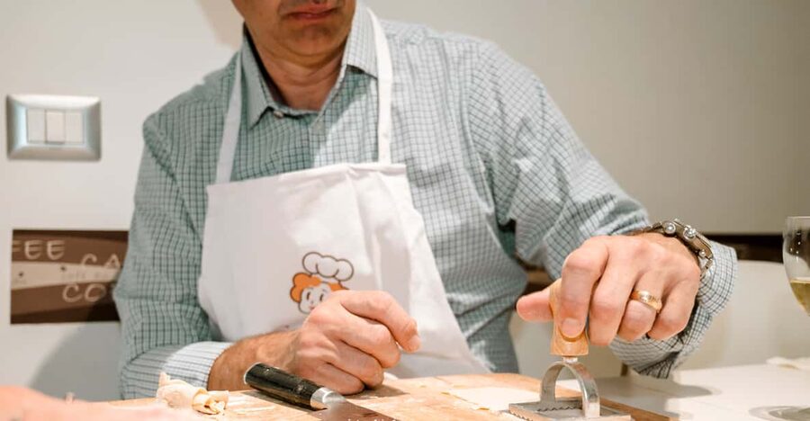Varenna: Pasta & Tiramisu Cooking Class at a Local's Home - Key things to know before you go