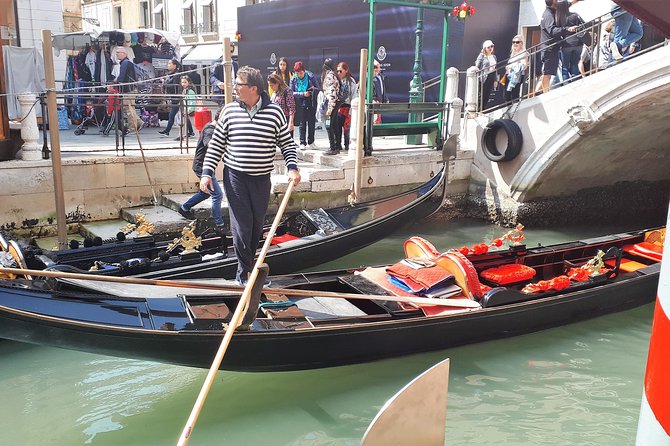 Venice Full Day tour from Milan by high speed train. Small Group - Rialto Bridge: quick views that actually matter