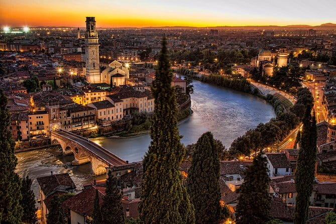 Verona and Lake Garda Day Trip from Milan - Verona Centro Storico: Two Hours That Actually Make Sense
