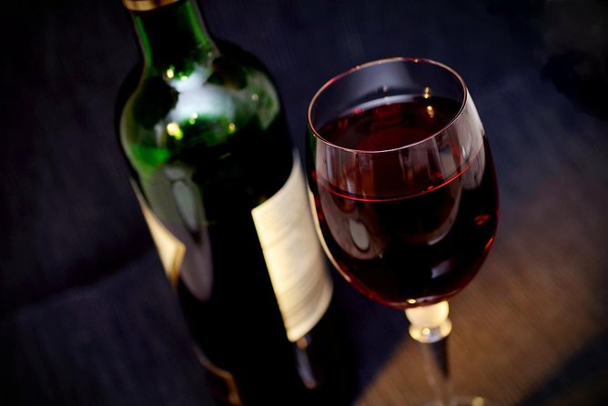 Wine Tasting Experience in Milan City Center - Price and value: what $53.94 gets you